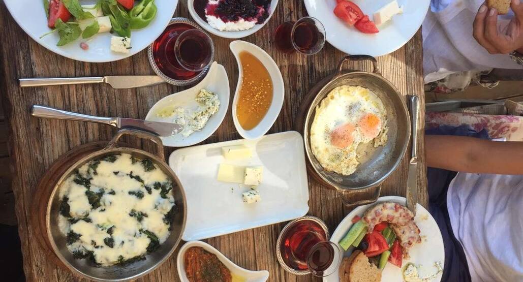 Cesme Bazlama Kahvalti Ayayorgi Home Cesme Menu Prices Restaurant Reviews Facebook
